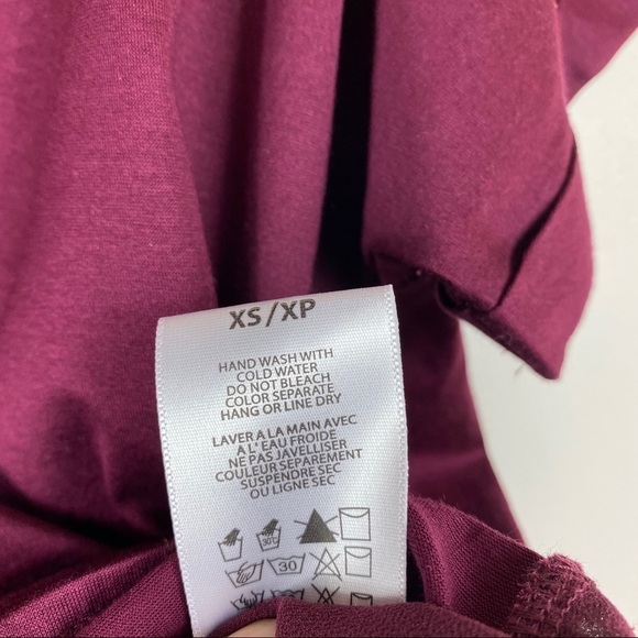 Anthropologie Eri + Ali Split Back Top Chiffon - Picture 8 of 10